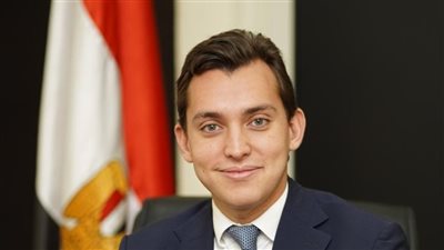 وزيرة التخطيط تصدر قرارًا بتعيين سيف صالح معاون الوزيرة للسياسات العامة والاستثمار