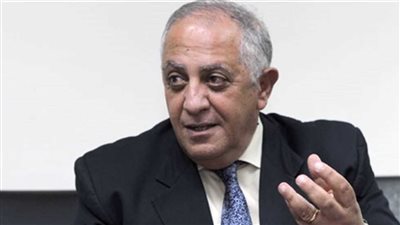 التحقيق مع عاطل متهم بسرقة شقة حسن المستكاوي في المعادي