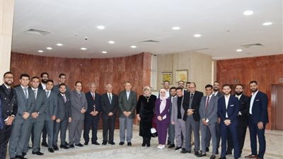 محافظ الشرقية يشارك في اجتماع المعهد التكنولوجى بالعاشر من رمضان 