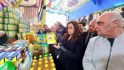 افتتاح معرض 