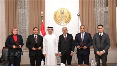 أخبار مصر اليوم.. موعد غلق التقديم لوظائف القطار الكهربائي.. والتعليم تعلن أسعار حصص مجموعات الدعم