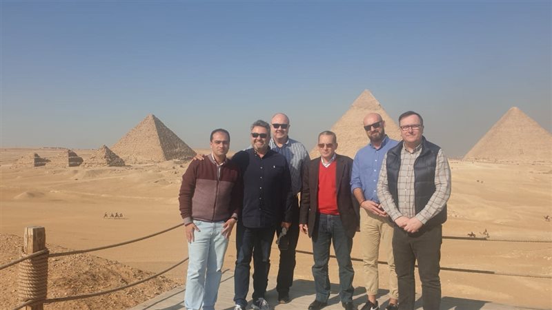 السياحة تنظم رحلة