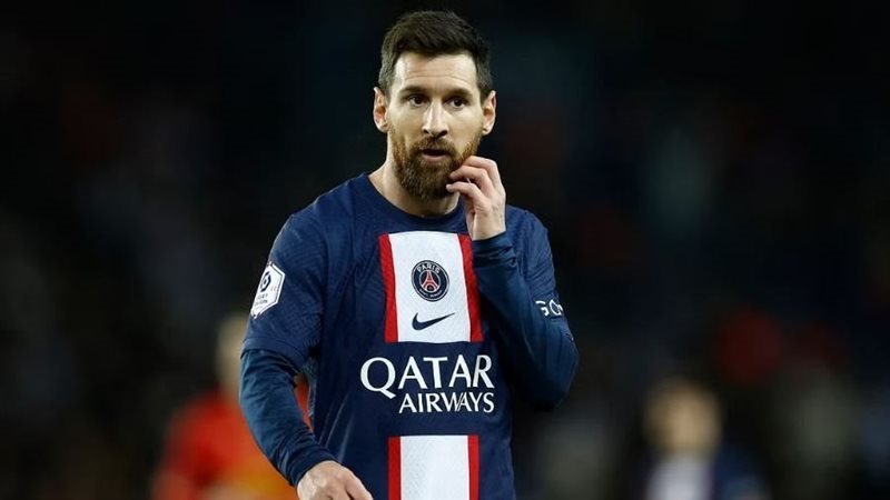 ميسي، فيتو