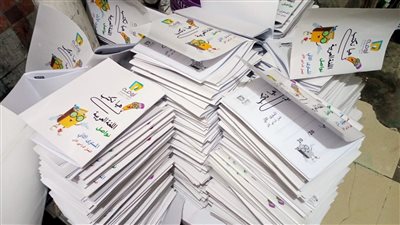  ضبط مدير مكتبة بحوزته 1500 ملزمة تعليمية بدون تفويض بالدقي