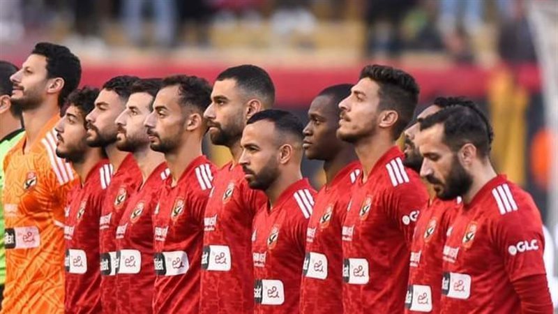 الأهلى أمام البنك،