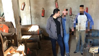 ضبط 500 كيلو لحوم فاسدة و٣٠٠٠ لتر مواد بترولية قبل بيعها في السوق السوداء بالدقهلية