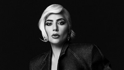 ليدي جاجا تؤدي أغنية 'Hold My Hand' في حفل الأوسكار ٢٠٢٣