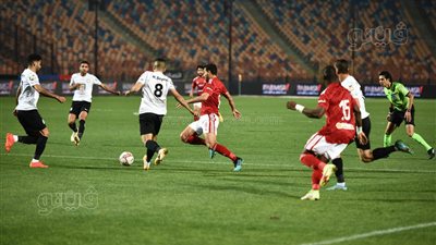 تعادل سلبي بين الأهلي والبنك بعد 15 دقيقة (صور)