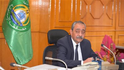 محافظ الإسماعيلية يوجه بالترويج للمنطقة العامة للاستثمار بالمحافظة