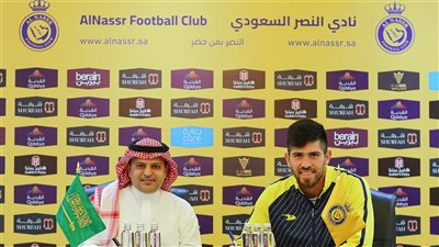 النصر السعودي يضم الحارس الأرجنتيني أوجوستين روسي