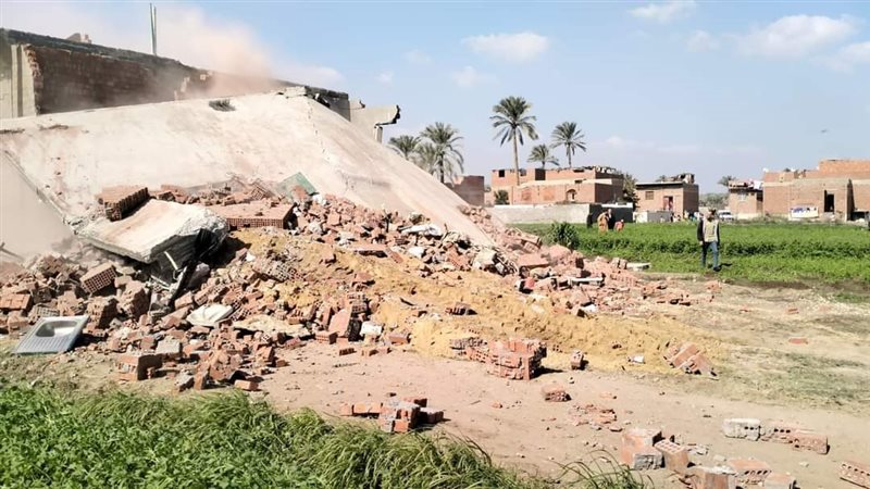 ازالة بناء مخالف