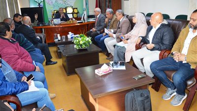 اجتماع موسع لمتابعة نسب تنفيذ مشروعات مياه الفيوم