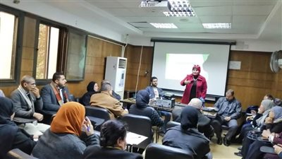 صحة المنيا تطلق حملة طرق الأبواب للتطعيم ضد كورونا الأحد