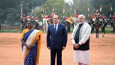 السيسي يشارك في اجتماع موسع لرؤساء كبرى الشركات الهندية ورجال الأعمال الهنود