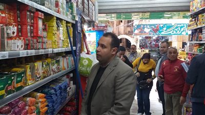 محافظ الإسكندرية: حماية المستهلك يحرر 78 محضرًا والتفتيش على 361 منشأة 