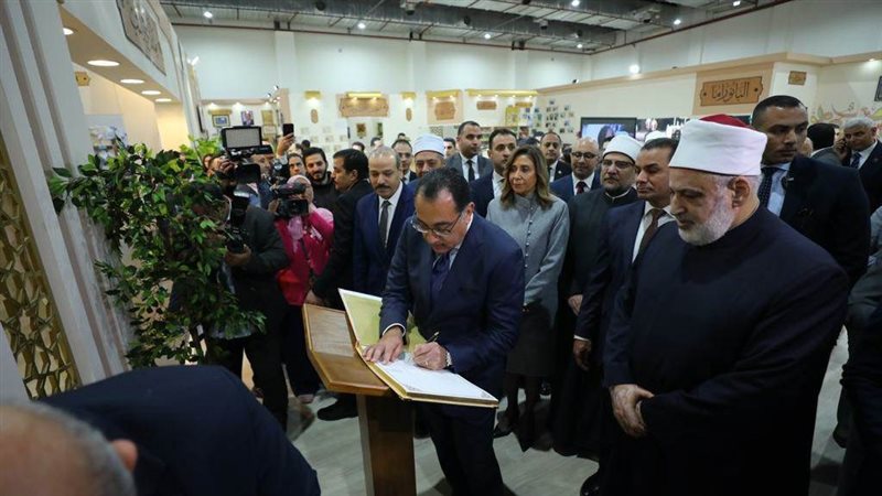 رئيس الوزراء يتفقد
