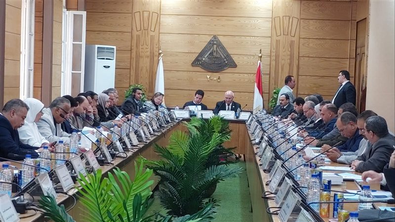 جامعة بنها، فيتو