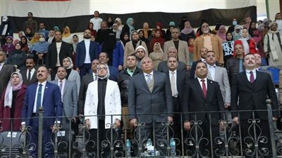 محافظ الوادي الجديد يشهد 