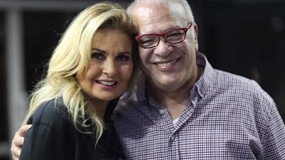 يسرا تهنئ صلاح عبد الله بعيد ميلاده