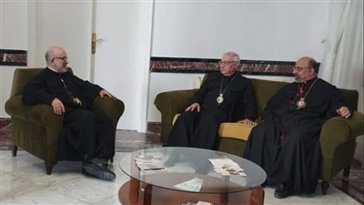 لقاء يجمع بطريرك الروم ومطارنة الكنيسة الكاثوليكية