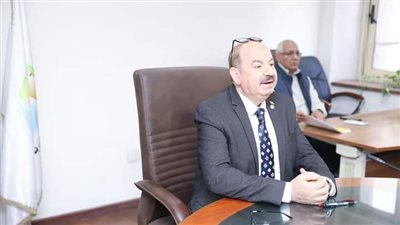 منح العلاوة التشجيعية لـ418 عاملا بصرف صحي الإسكندرية