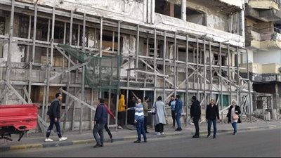 سقوط شرفة عقار وهدم آخر وإيقاف بناء مخالف بالمنتزه في الإسكندرية