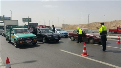 سيولة مرورية عالية بشوارع القاهرة والجيزة بسبب إجازة عيد الشرطة (فيديو)