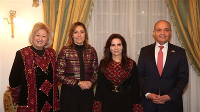 وزيرتا الثقافة المصرية والأردنية يشهدان 