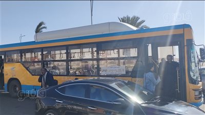 سائقون بدون خبرة يفسدون خدمة مواصلات معرض الكتاب (فيديو وصور) 