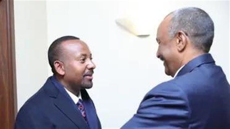 أبى أحمد والبرهان،