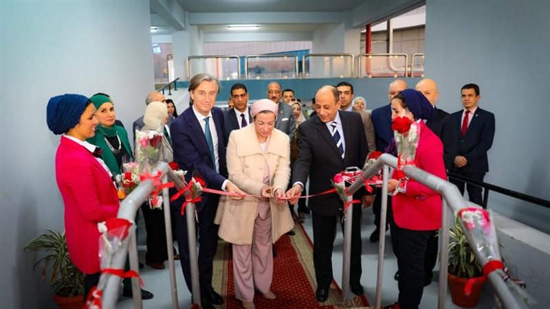 وزير الطيران الفريق