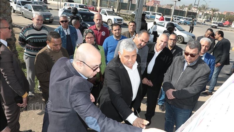 محافظ بني سويف يعاين