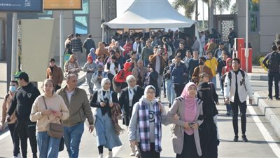 الدفع بالإسكوتر الإسعافي الكهربائي للتأمين الطبي لمعرض القاهرة الدولي للكتاب 