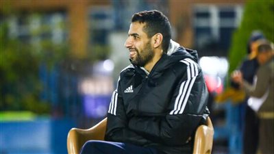 الظهور الأول لـ مؤمن زكريا بجهاز سموحة (صور)