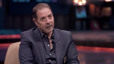 مدحت صالح عن تعدد زيجاته: مش أحسن ما أعمل حاجة تانية (فيديو)