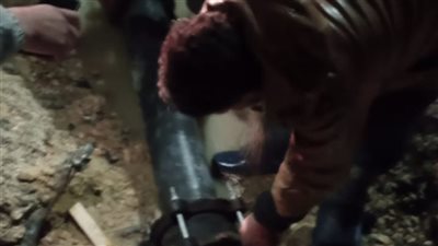 عودة مياه الشرب للعجمي بعد إصلاح خط رئيسي بالدخيلة 