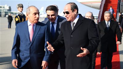 السيسي يبحث مع رجال الأعمال في أذربيجان فرص الاستثمار بمصر 