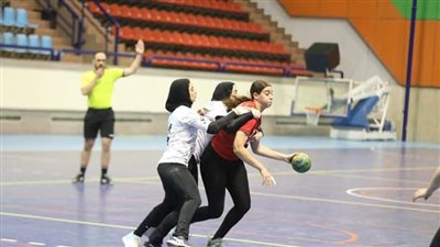 سيدات يد الأهلى يفوز على الطيران في الدورى