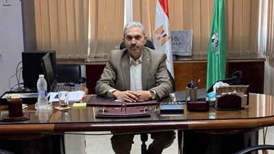 محافظ الفيوم يحيل واقعة إعادة تعبئة السلع المدعمة إلى النيابة العامة 