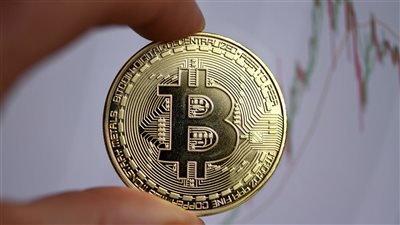 سعر البيتكوين اليوم، توقعات بارتفاع سعر أكبر عملة مشفرة في العالم إلى 32 ألف دولار 