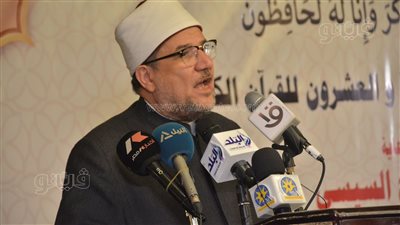 وزير الأوقاف يكشف عن توجيهات الرئيس بزيادة مكافأة حفظ القرآن الكريم (فيديو)