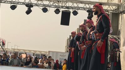 الدبكة الأردنية تشعل حماس زوار معرض القاهرة للكتاب (فيديو وصور)