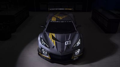 شيفروليه كورفيت، سيارة سباق تعتمد على هيكل Z06 المصنوع من الألومنيوم