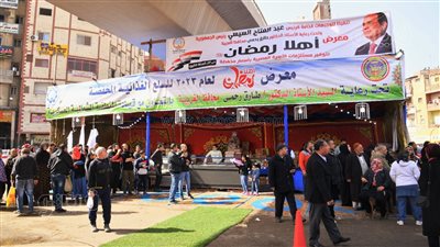 محافظ الغربية يفتتح 3 معارض جديدة لأهلا رمضان بالمحلة وسمنود (صور)