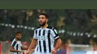 شقيق أحمد قندوسي يعلن انضمامه للأهلي 