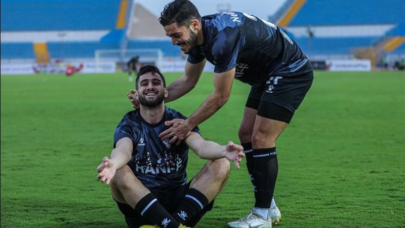 رزقي حمرون، فيتو