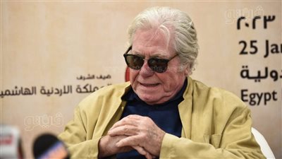 حسين فهمي: صلاح جاهين كان صديقي وخلي بالك من زوزو فيلم وطني 