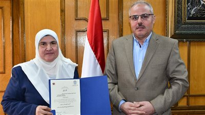 تعيين الدكتورة سهير أبو عيشة مديرًا عامًا للشئون المالية بجامعة قناة السويس 