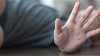 كيف يتصدى البرلمان لعودة شبح ختان الإناث ؟ 