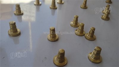 عم جابر يبدع في مهنة نحت الأختام بمحافظة البحيرة (فيديو وصور)